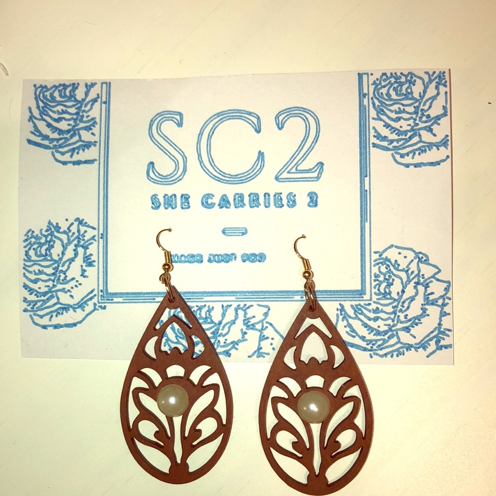 Mother of Pearl Earrings